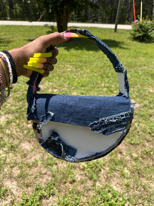 Small shoulder purse
